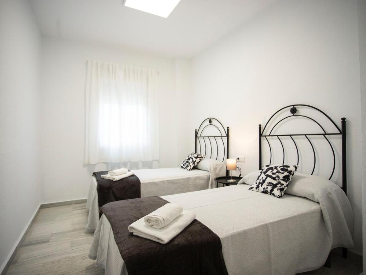 Colon 1 Apartment El Puerto de Santa Maria Luaran gambar
