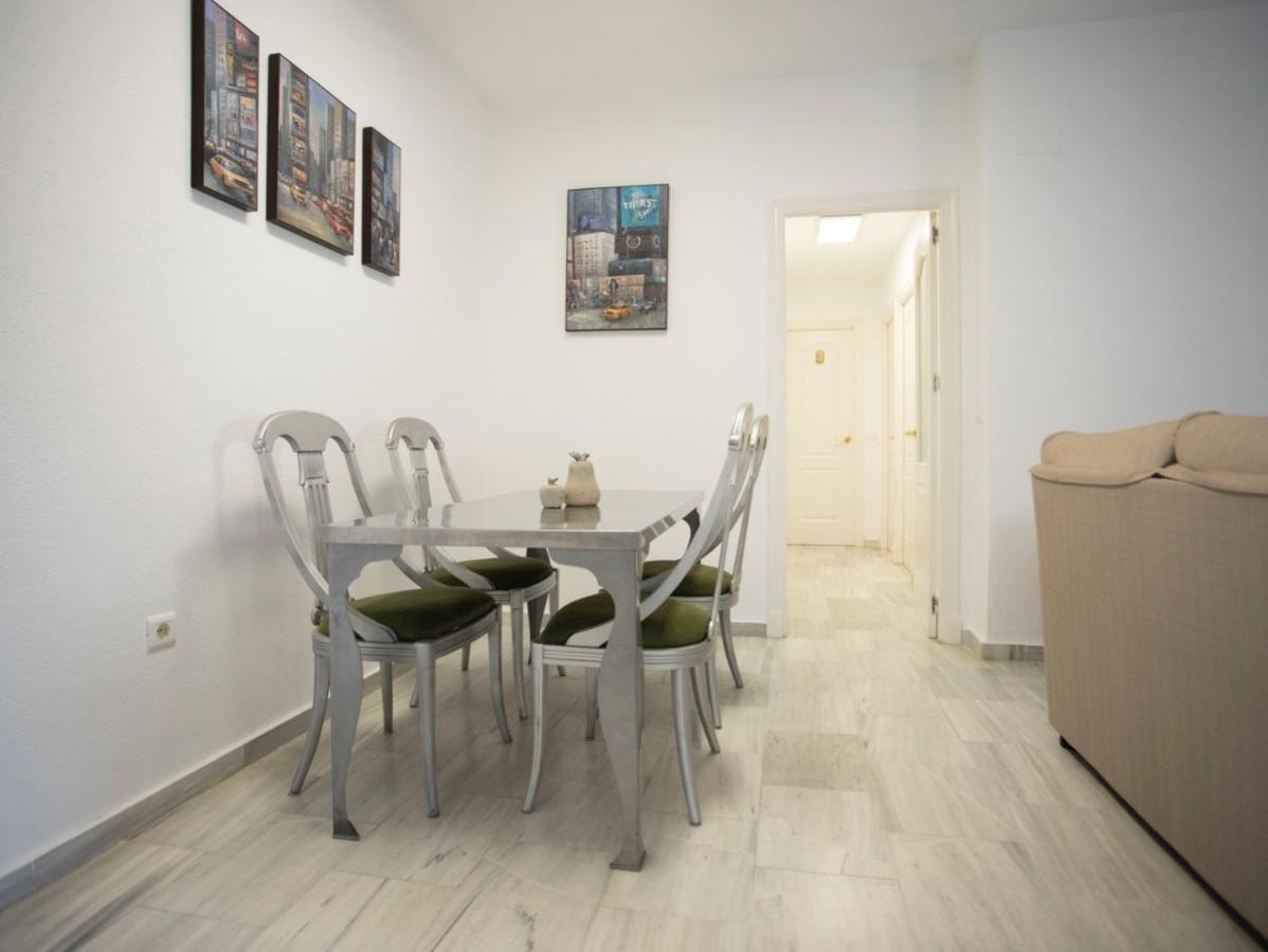 Colon 1 Apartment El Puerto de Santa Maria Luaran gambar