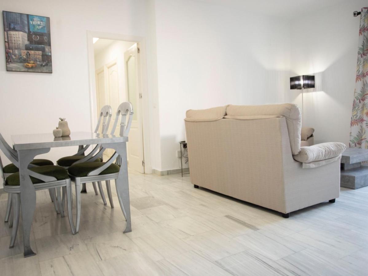 Colon 1 Apartment El Puerto de Santa Maria Luaran gambar