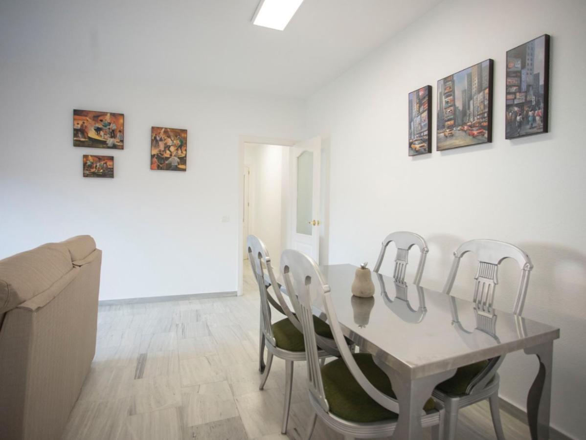 Colon 1 Apartment El Puerto de Santa Maria Luaran gambar